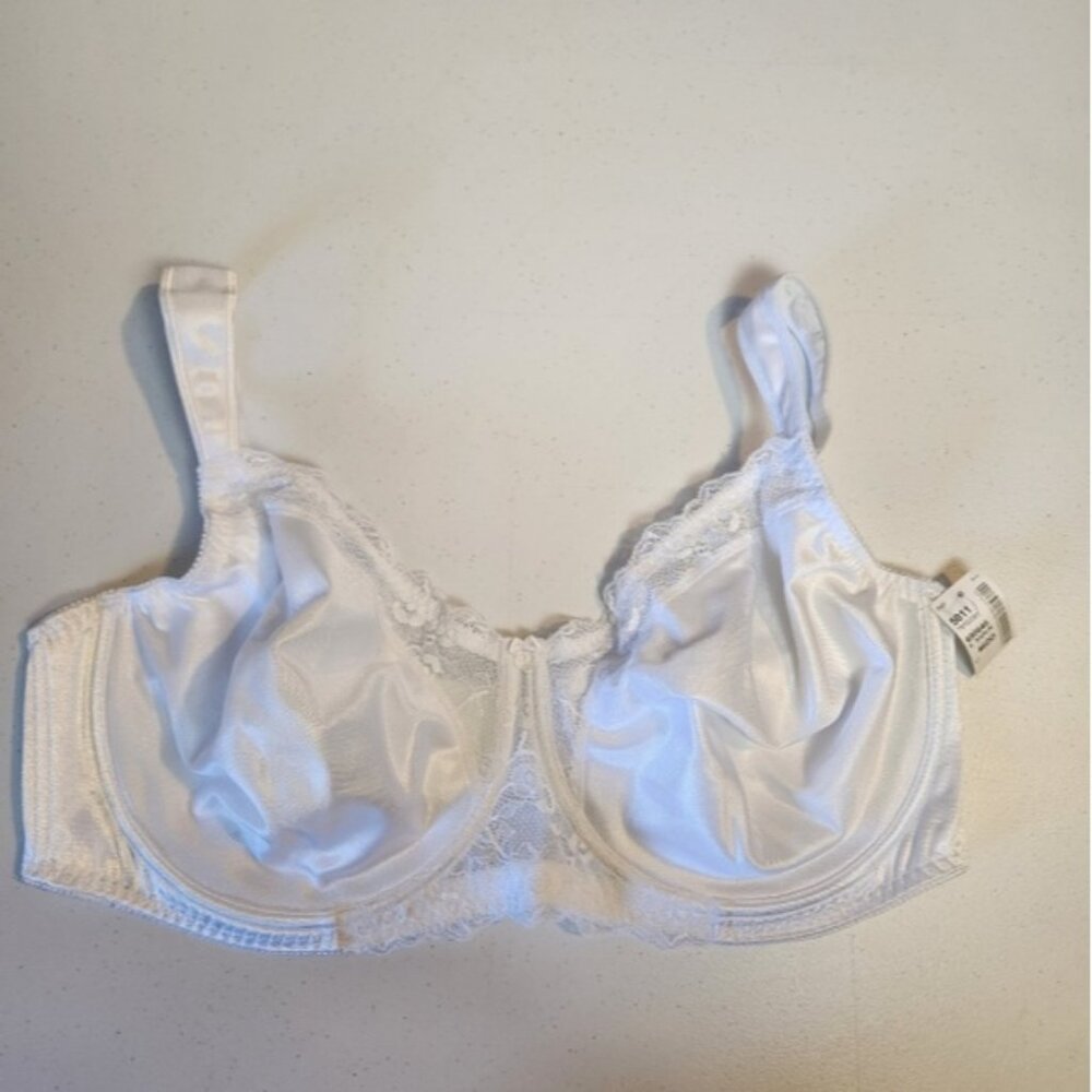 Penningtons White Unpadded Underwire Bra New NWT Size 46DD Unlined Basic